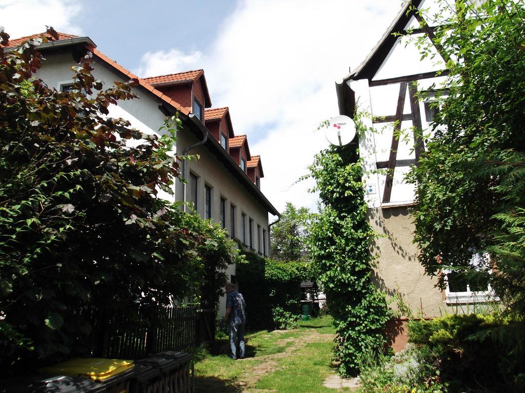 Pension Altstadt Борна Екстериор снимка