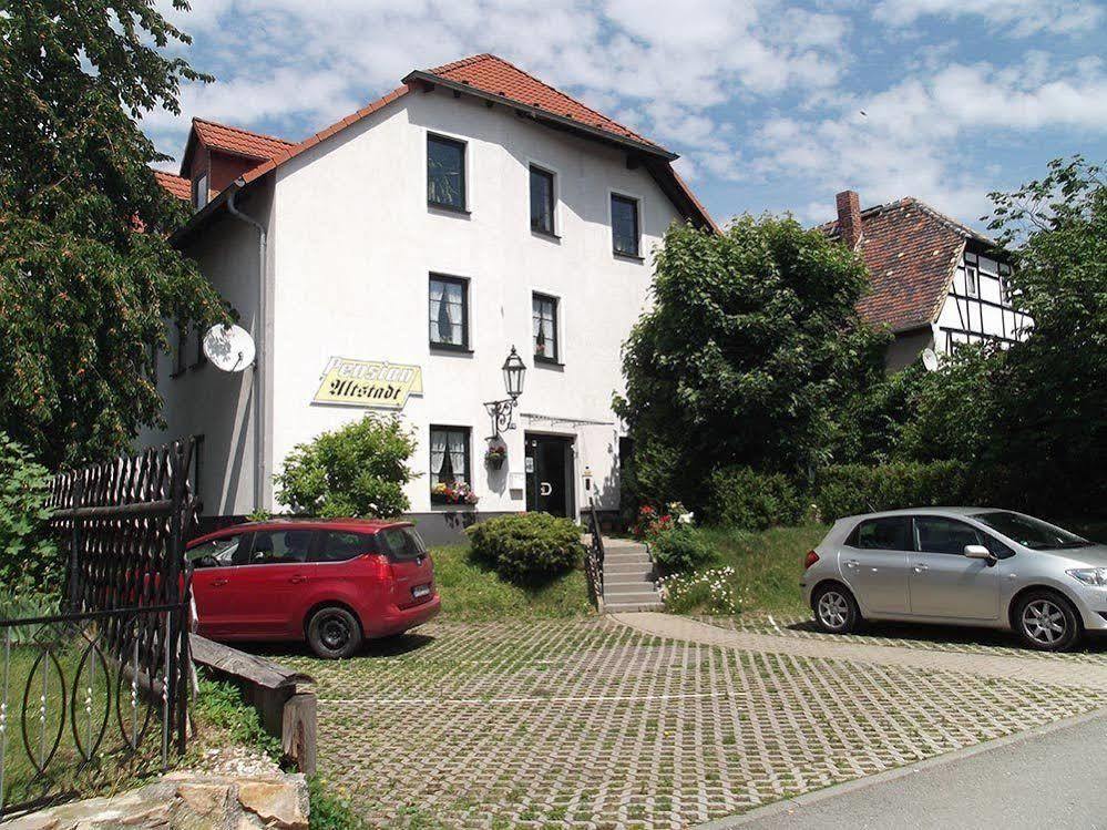 Pension Altstadt Борна Екстериор снимка